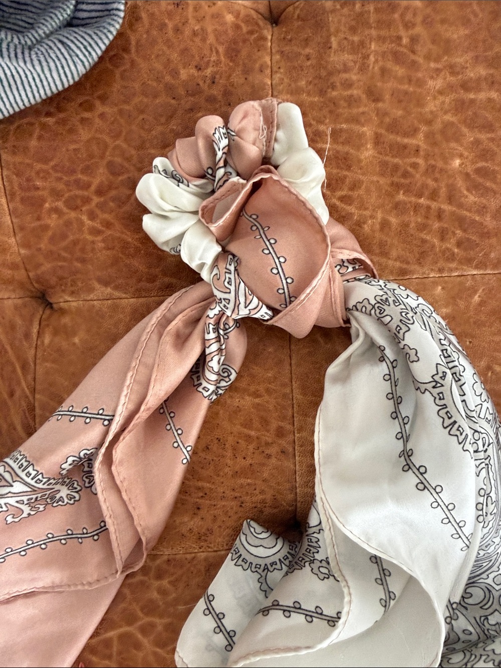 Free People Multicolor Bandana Scarf Scrunchie Set - Pink, White, Yellow, Blue - Picture 4 of 6